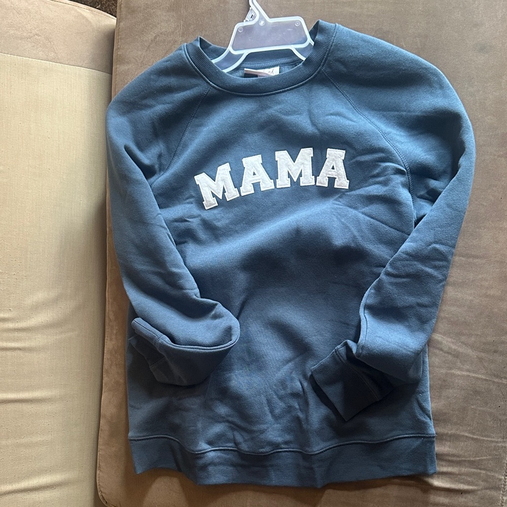 Blue 'MAMA' Sweatshirt